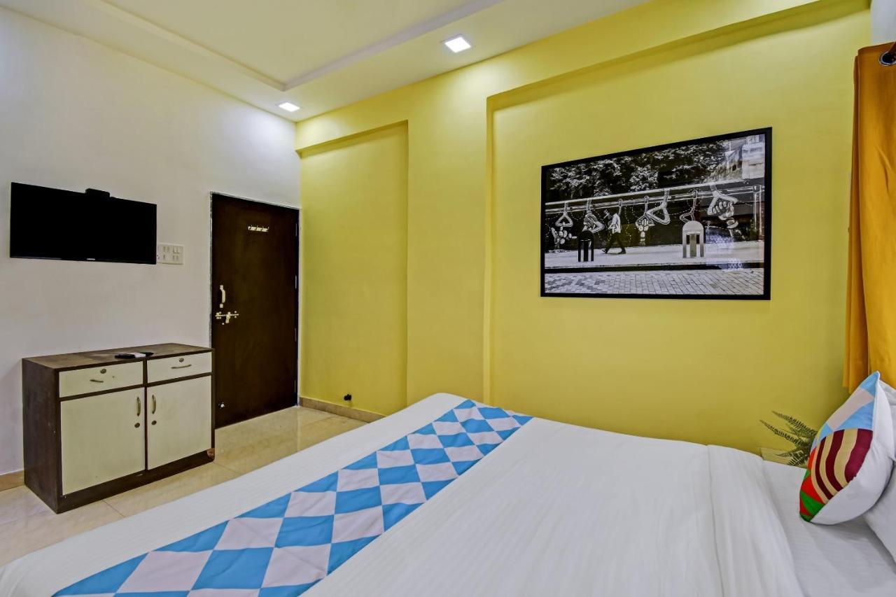 Oyo Home 78047 Alluring Stay Pimpri Pimpri-Chinchwad 외부 사진